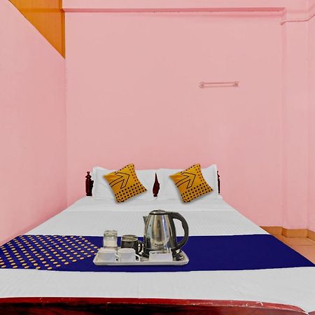 Spot On Taaza Residency Hotel Perumpāvūr Екстериор снимка